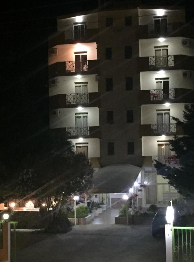 Hotel Blendi Durrës Kültér fotó